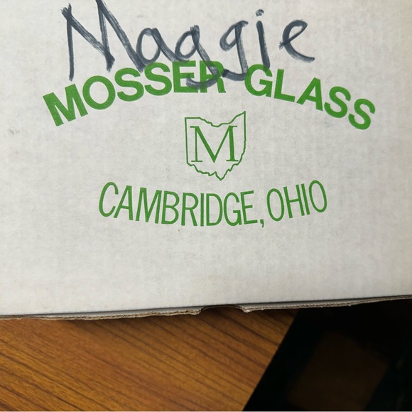 Vintage in box, Mosser Glass Jennifer #11 pink glass mini pitcher & tumblers - Picture 8 of 8